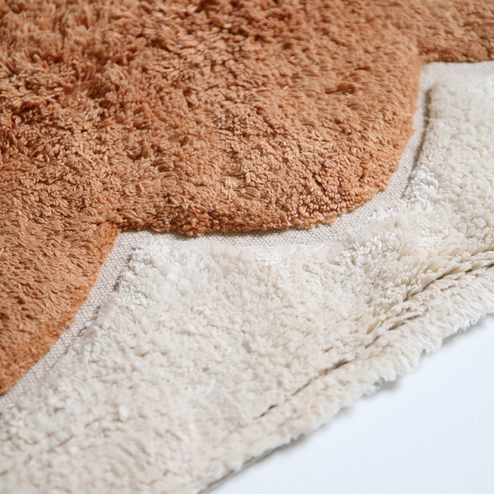 Tapis enfant design festonné Alfonsina "toast" nattiot-shop